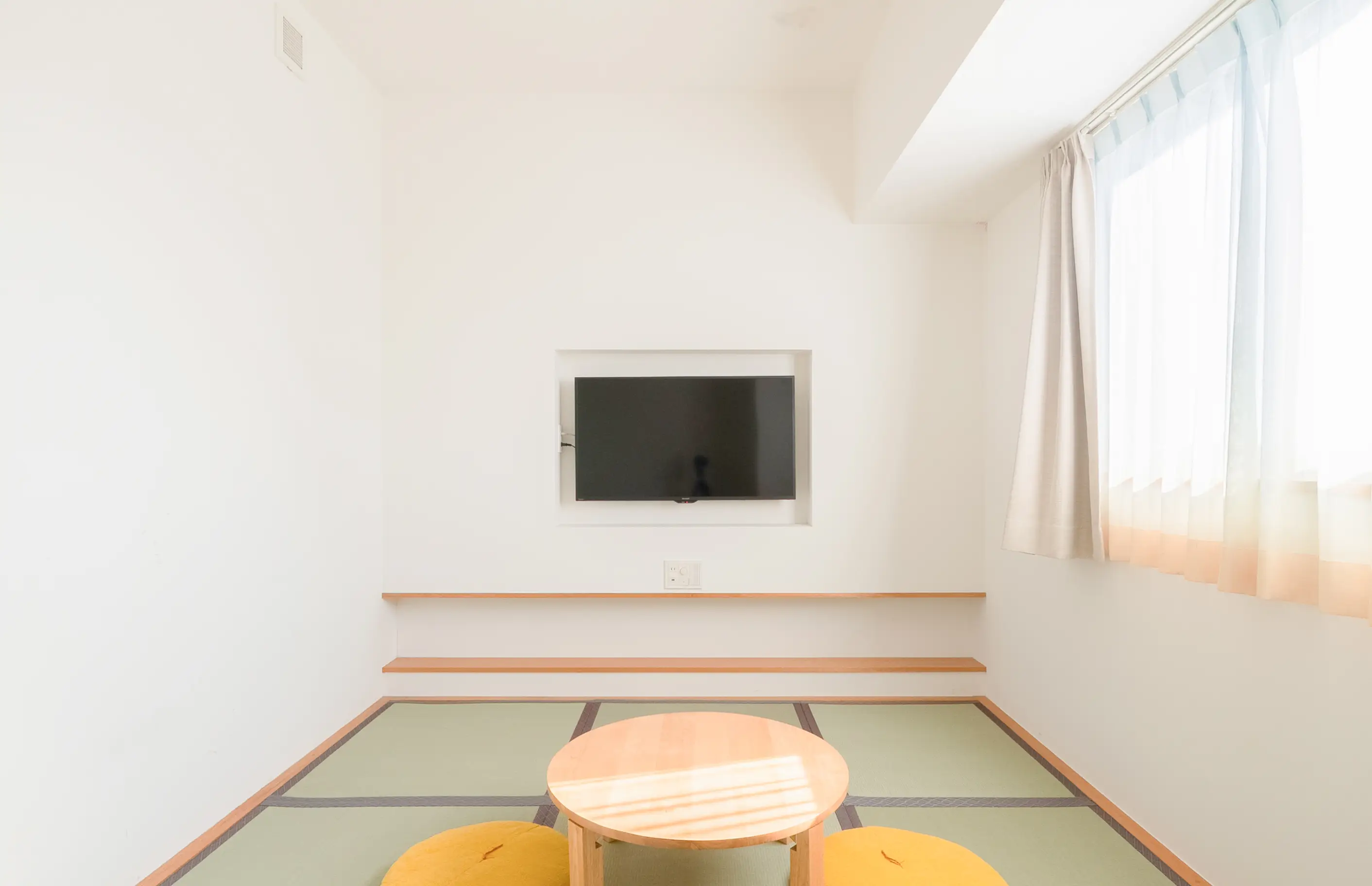 新館<br>和室<br>(シャワーブース)