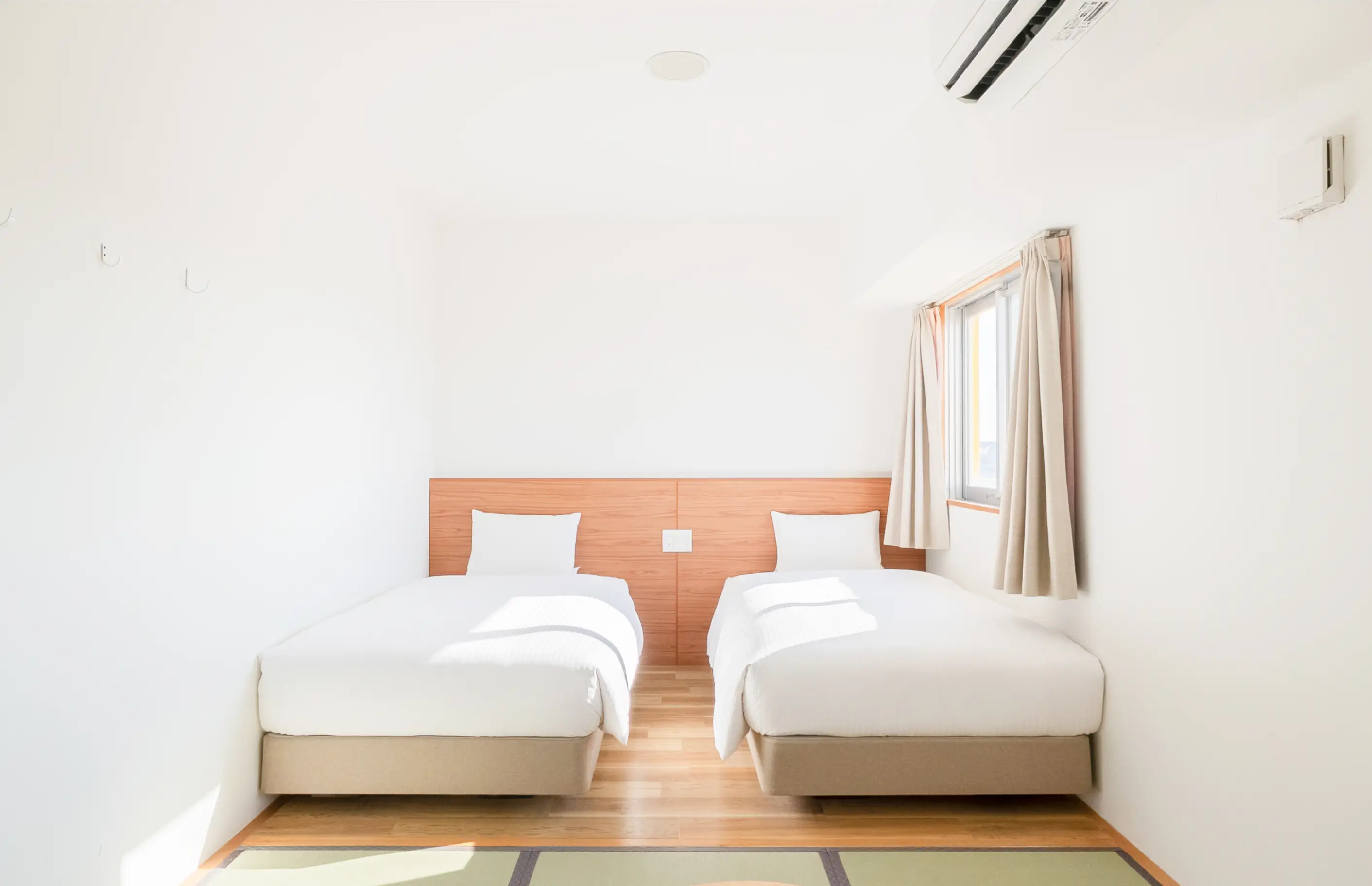 新館<br>和洋室<br>(ユニットバス)