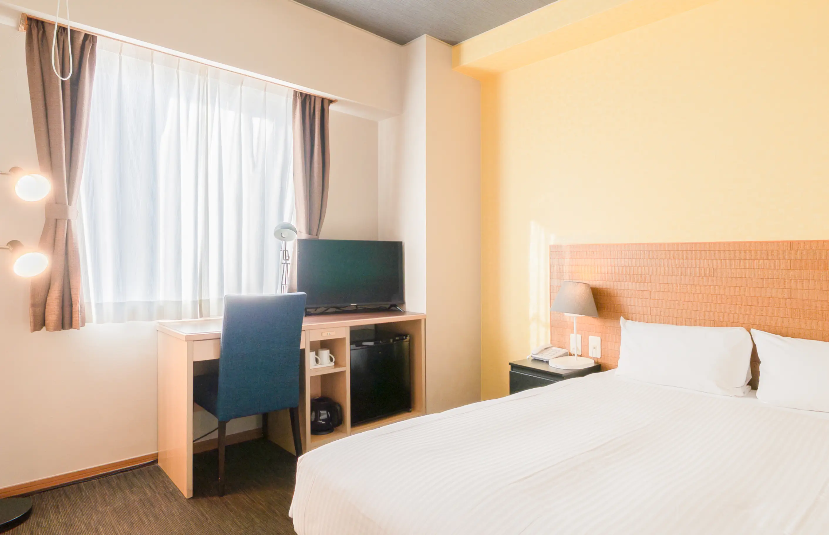 本館<br>ダブルルーム<br>(ユニットバス)