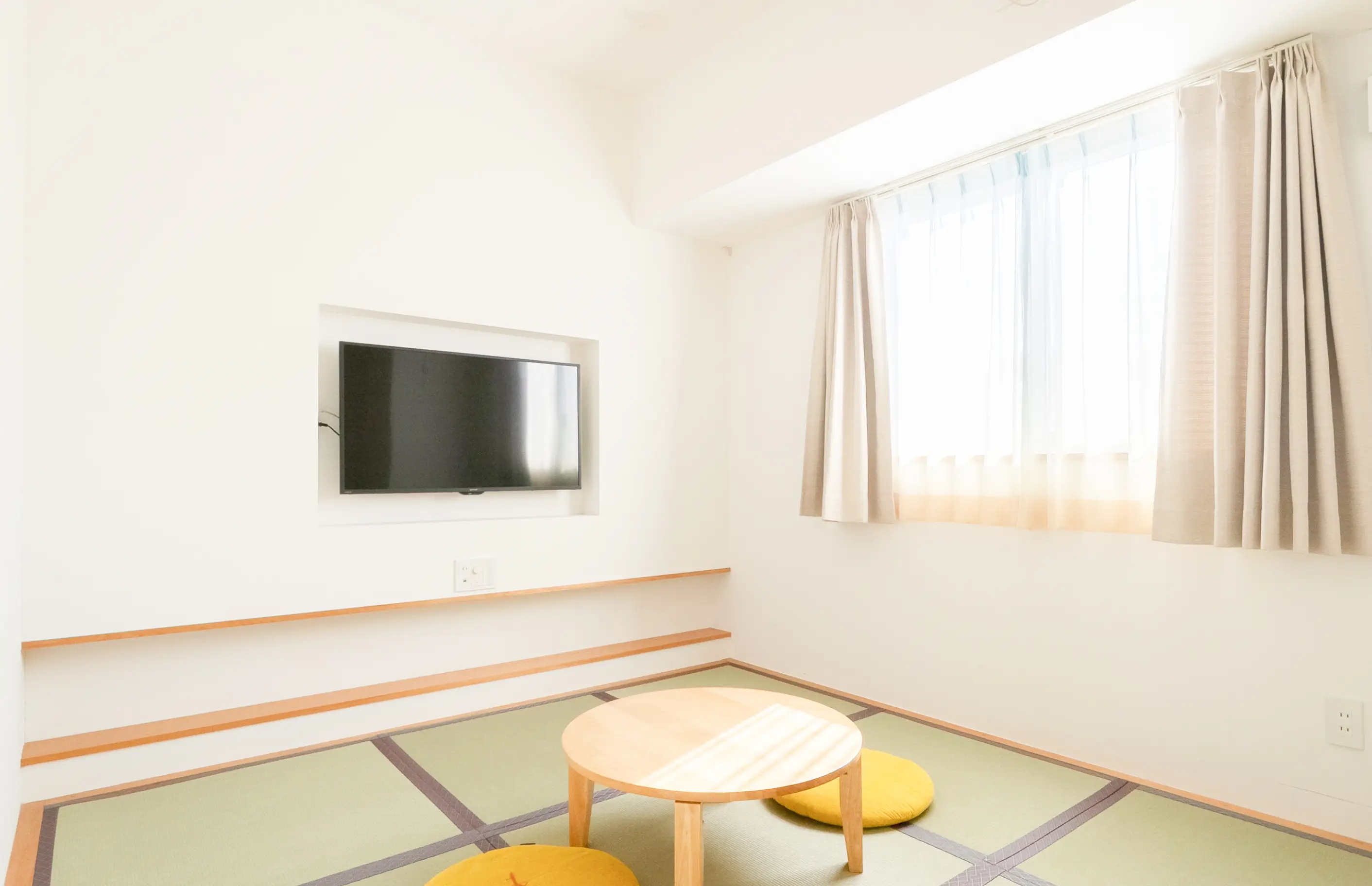 新館<br>和洋室<br>(ユニットバス)