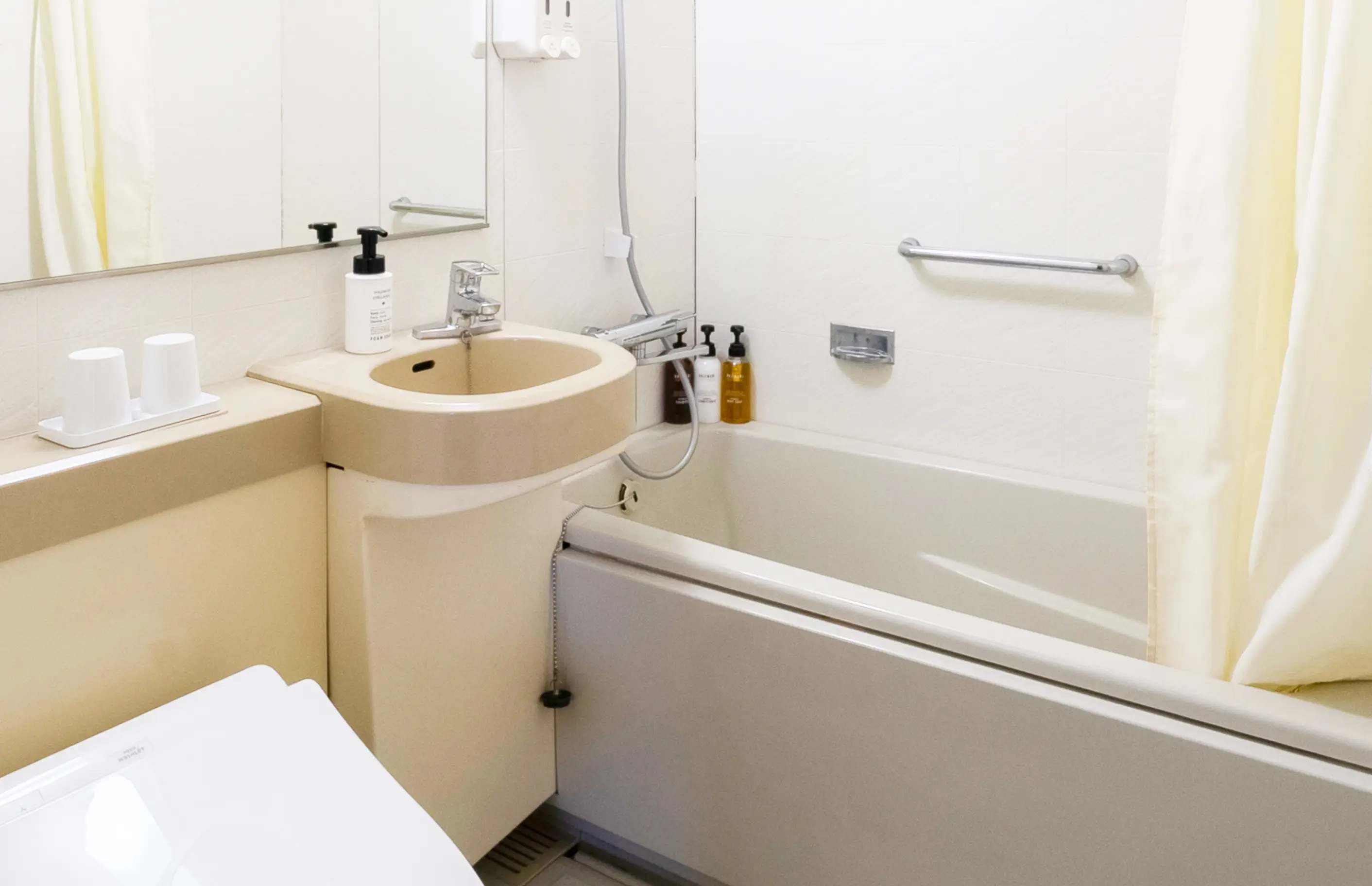 本館<br>ダブルルーム<br>(ユニットバス)